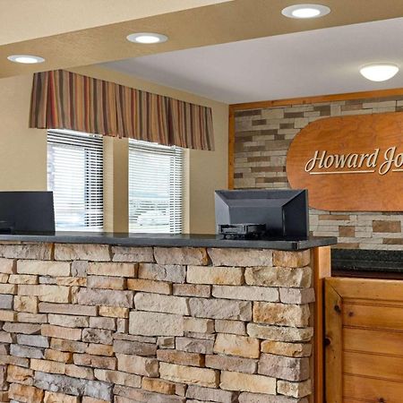 Howard Johnson By Wyndham Пиджен-Фордж Экстерьер фото